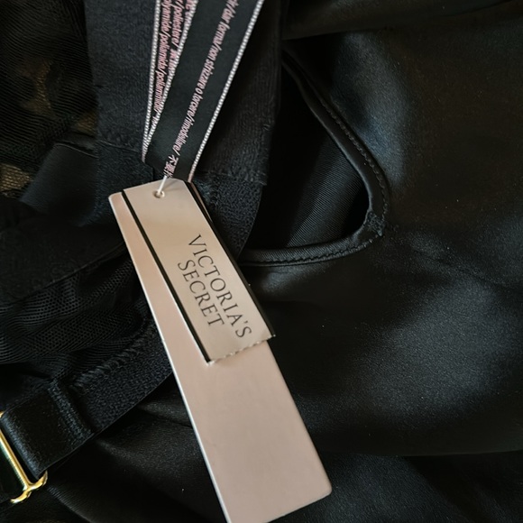 The Fabulous Full Cup Floral Embroidered Babydoll NWT VICTORIA SECRET Curvy XXL - Picture 7 of 8